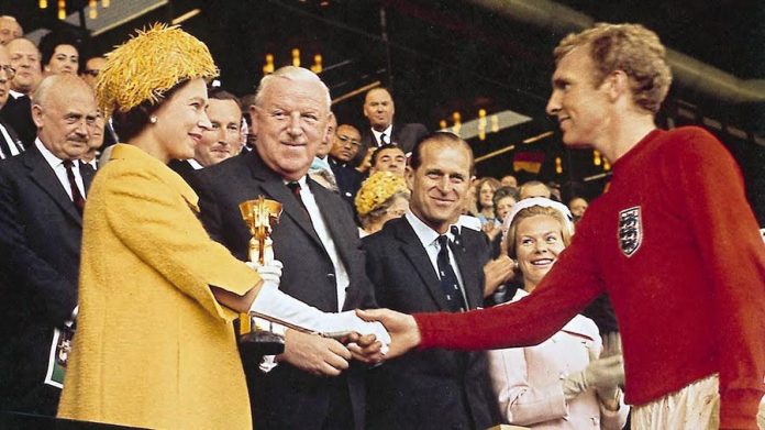 La Reine Elisabeth II à la Coupe du monde 1966, article pour Double Pas et le site Doublepas.fr